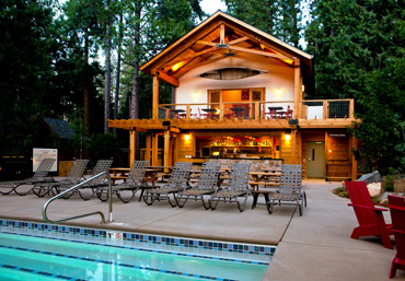 Evergreen Lodge Yosemite Pool Poolhouse Bar Hot Tub Labor Day