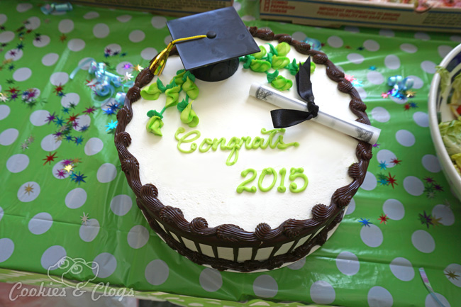 Graduation Cake | Class of 2015 | What words of wisdom would you share with this year’s graduates from high school and college? Here’s what I had to say.