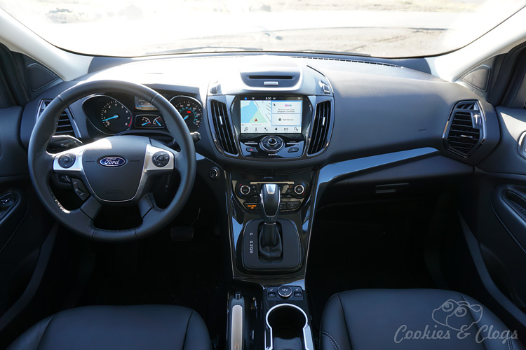 Cars | Car Reviews | The 2016 Ford Escape is a decent choice of CUV for small families. It has a nice look, great features, and handles well. It’s just lacking that extra something special.