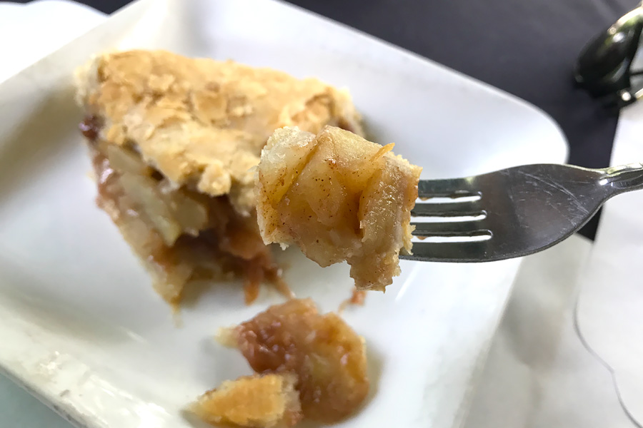 2018 Hyundai Sonata Event - tasting famous Julian pie, apple pie