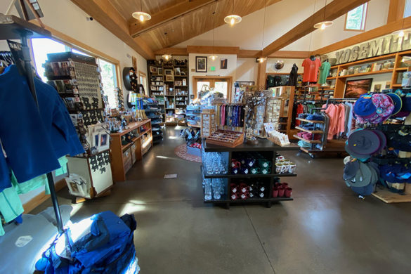 Rush Creek Lodge in Groveland, CA near Yosemite National Park Grocery Store